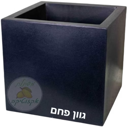 כד ריבועי דקורטיבי